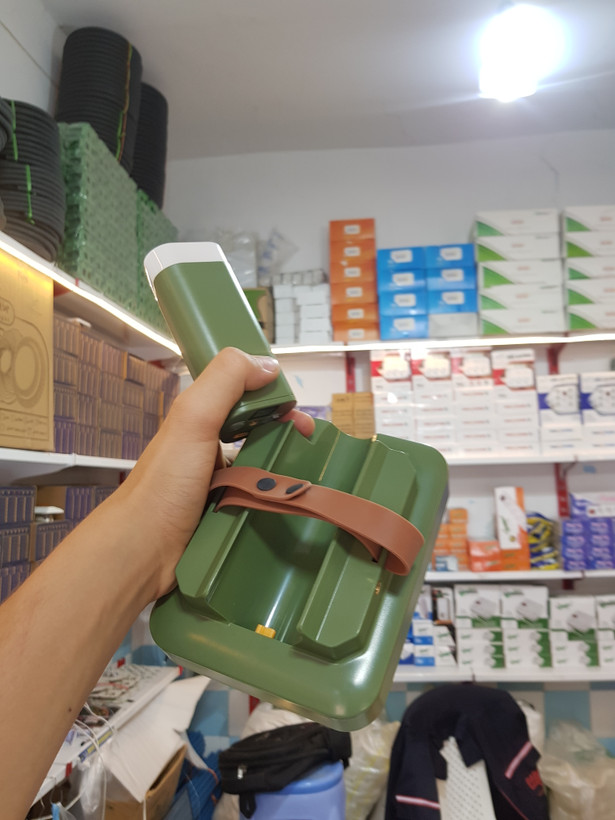 چراغ شارژی ارتشی مدل ۴۶۸ برند کاکا